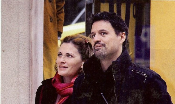 Θεοφανία Παπαθωμά: Άρχισαν οι δημόσιες αφιερώσεις στον Γρηγόρη Πετράκο