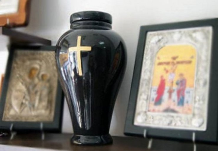 Ναι στην καύση νεκρών είπε η Κύπρος