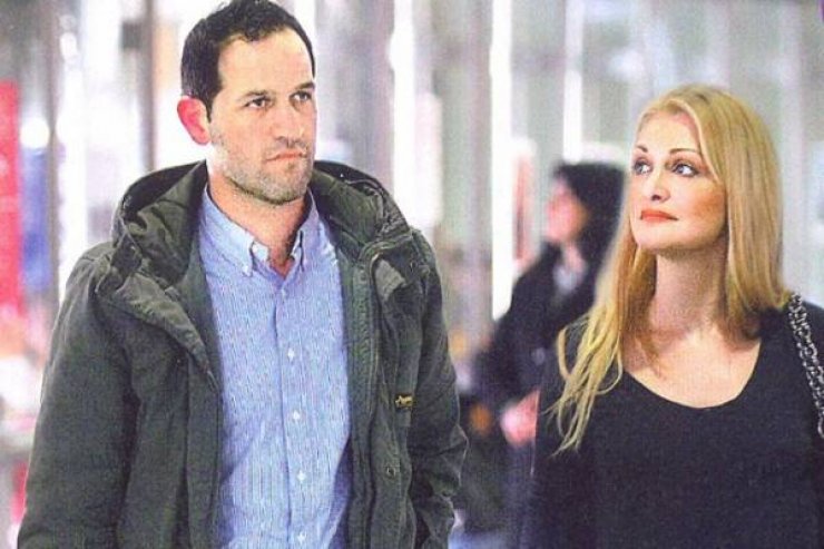 Ποιος συνόδευσε την Νατάσσα Θεοδωρίδου στο αεροδρόμιο;