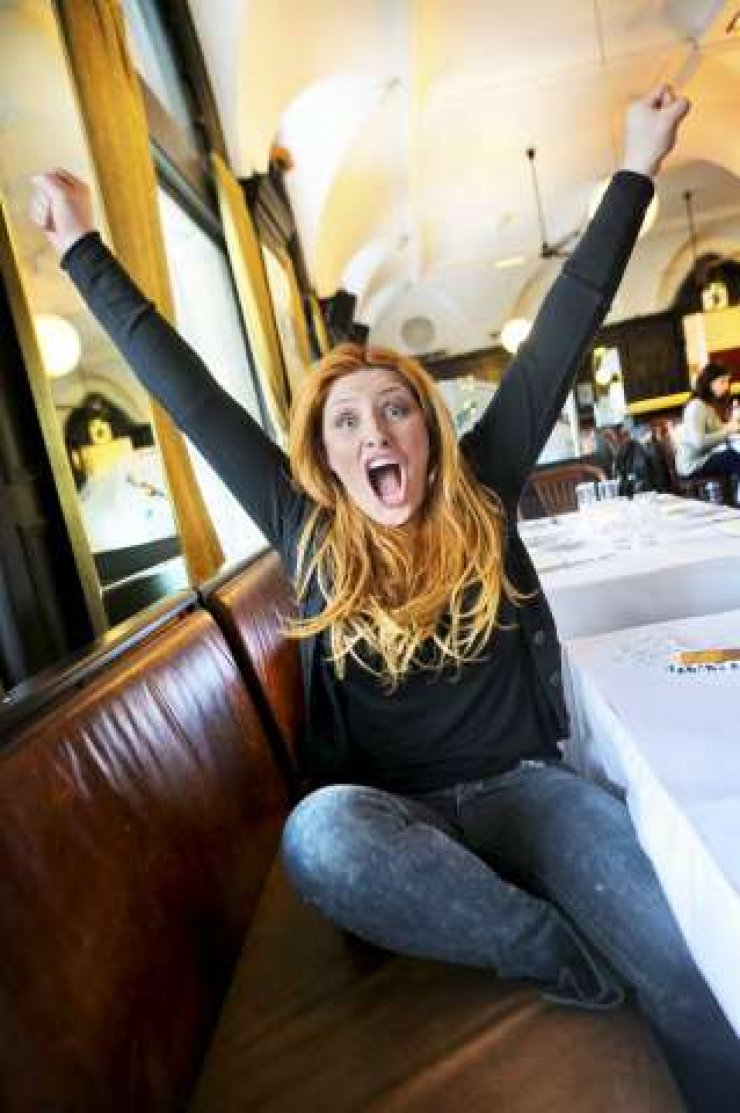 Οι πρώτες εικόνες της προετοιμασίας της Έλενας Παπαρίζου για τον ημιτελικό της Eurovision