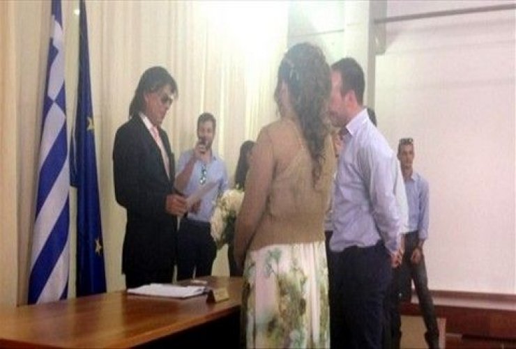 Ψινάκης: Η απίστευτη ατάκα που "πέταξε" σε γάμο! [βίντεο]