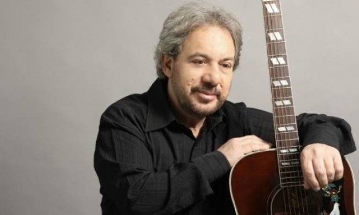 Δύσκολες στιγμές για τον Αντώνη Βαρδή!