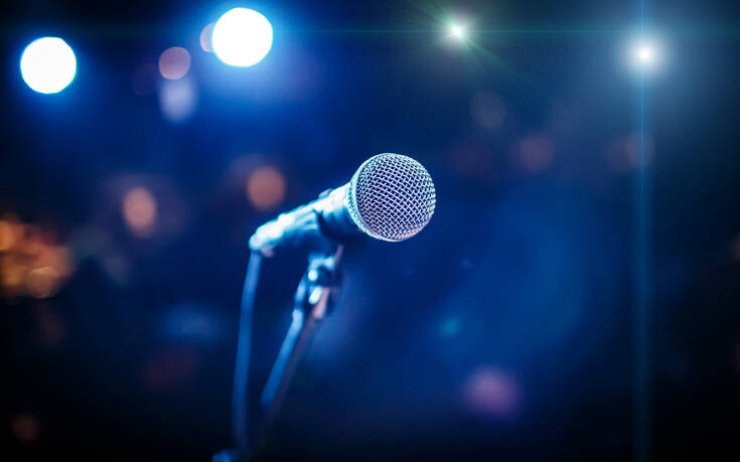 Tραγωδία στα Χανιά: Βρέθηκε νεκρή σε γκρεμό γνωστή τραγουδίστρια [εικόνες]