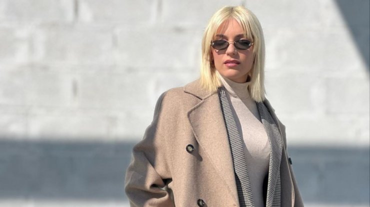 Μανικιούρ: Το ανοιξιάτικο χρώμα που προτείνει η Άντρη Καραντώνη