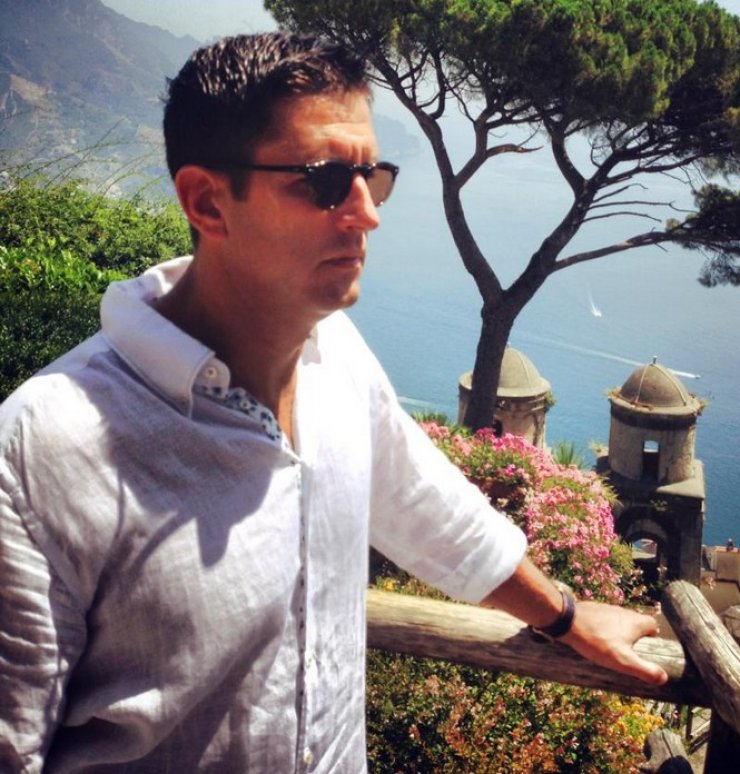 Χριστόφορος Τορναρίτης: Γιατί τα "χώνει" σε κυβέρνηση και πολιτικούς;