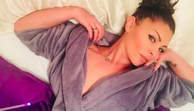 Έλια Ιωάννίδου: Είναι έγκυος και το κράτησε κρυφό! Οι πρώτες φωτογραφίες με φουσκωμένη κοιλιά