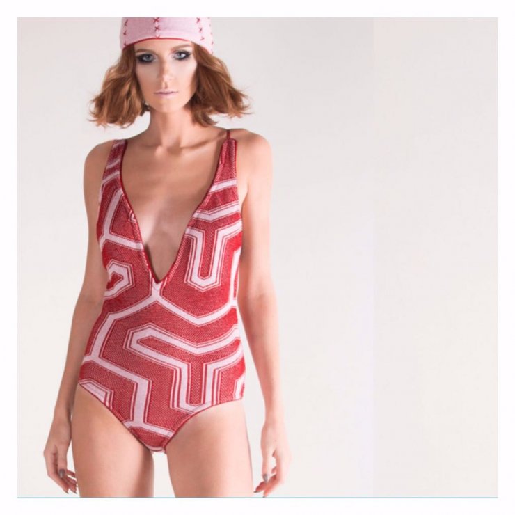 Μαρία Αριστείδου: Τα πιο elegant μαγιό του καλοκαιριού φέρουν την υπογραφή της Κύπριας σχεδιάστριας