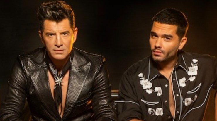 Χρήστος Μάστορας: Η έκπληξη από τον Σάκη Ρουβά on stage για τα γενέθλιά του [βίντεο]