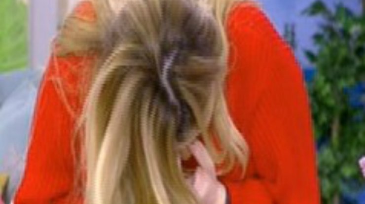 Δάκρυσε από το γέλιο η Χριστιάνα Αριστοτέλους και έφυγε από την καρέκλα! [βίντεο]