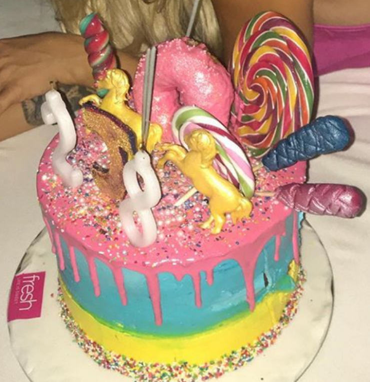 Η πρώην Κύπριου επιχειρηματία γιόρτασε τα γενέθλιά της στη Μύκονο! [εικόνες & βίντεο]