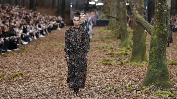 Πώς να φορέσεις το retro look κάνοντας το να φαίνεται φρέσκο και σύγχρονο!