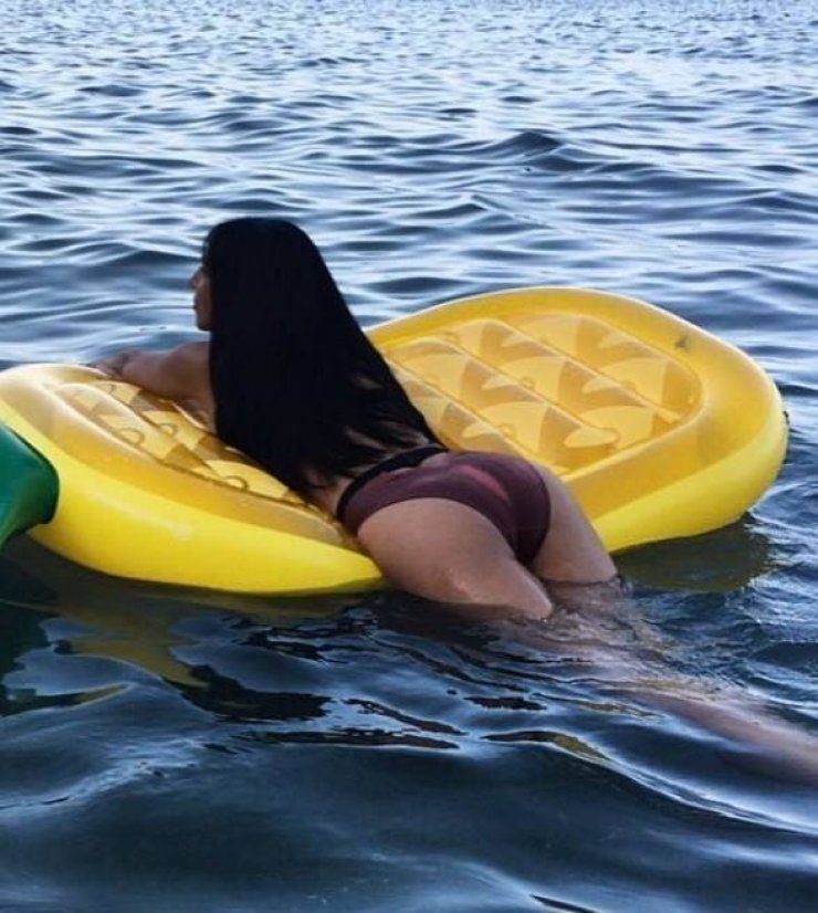 Επώνυμη Ελληνίδα είναι έγκυος και το αποκάλυψε on air! [βίντεο]