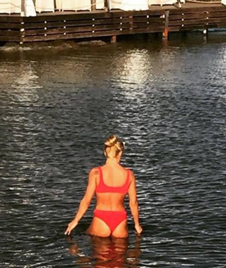 Δείτε που κάνει διακοπές επώνυμη Κύπρια λίγες ημέρες μετά το γάμο της!