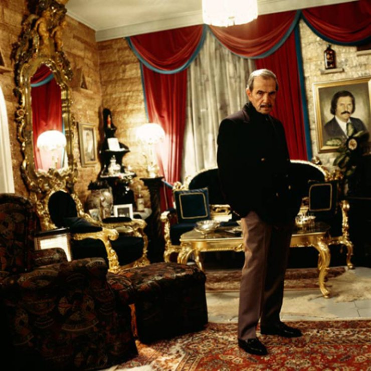 Συντετριμμένοι οι πρωταγωνιστές των τηλεοπτικών σειρών του Νίκου Φώσκολου [βίντεο]