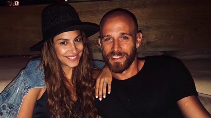 Νεκτάριος Αλεξάνδρου: Δείτε πως περιποιήθηκε τη σύζυγό του Κωνσταντίνα Ευριπίδου μετά την περιπέτεια με την υγεία της