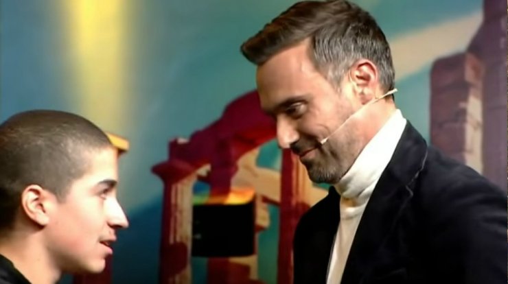 Ο Γιώργος Καπουτζίδης συγκλόνισε τους πάντες με την εξομολόγησή του για το bullying στο "Ελλάδα έχεις ταλέντο" [βίντεο]