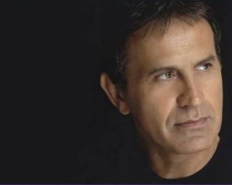  «Έστειλαν» τον Νταλάρα στο νοσοκομείο