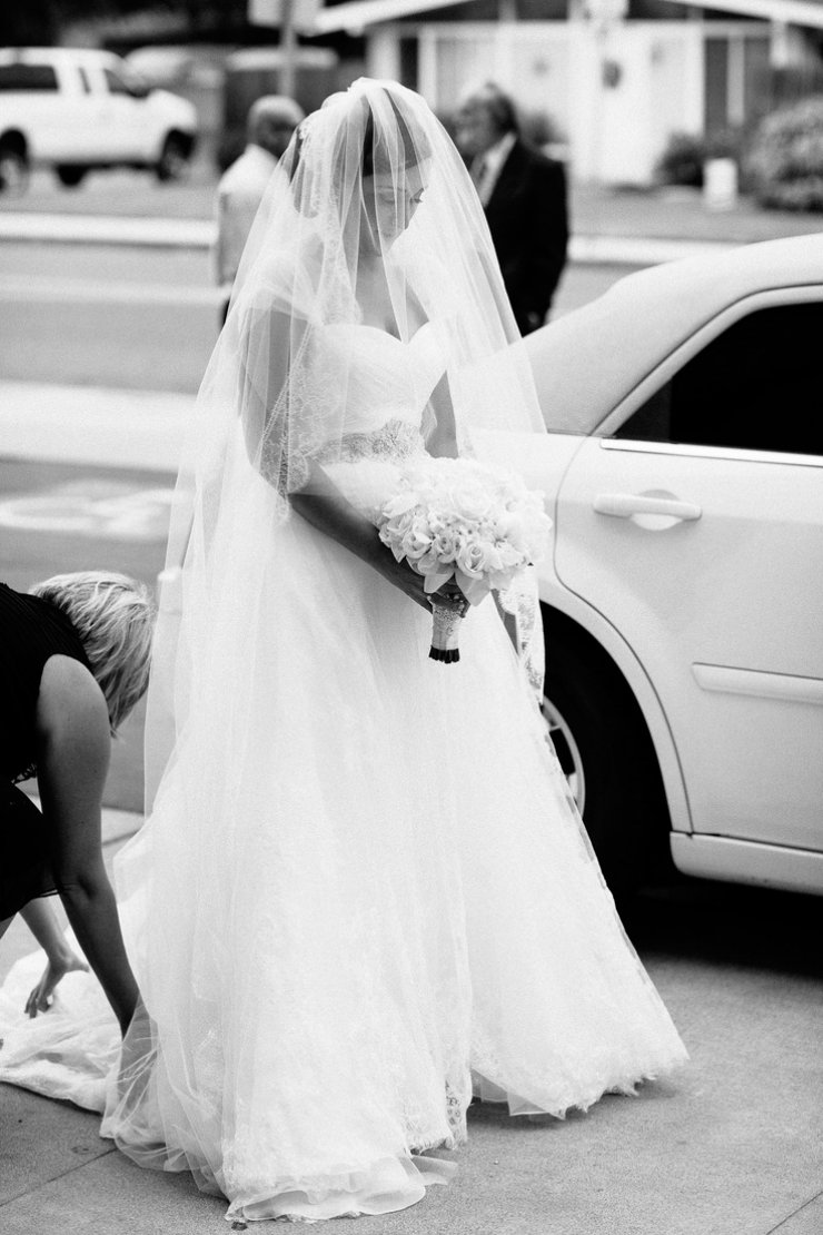 Εντυπωσιακή άφιξη στην εκκλησία