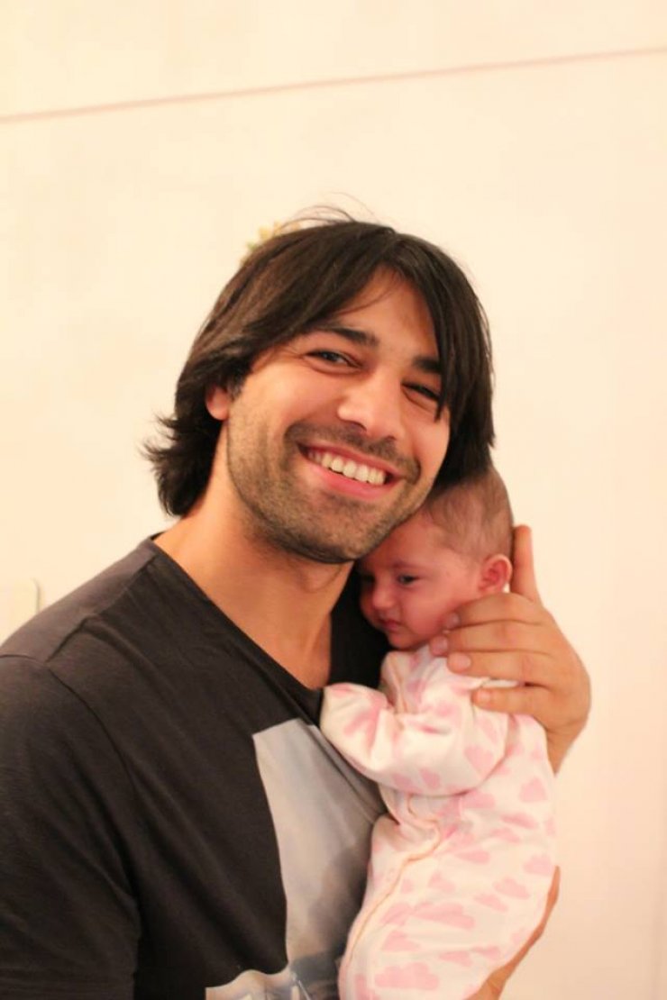 Αντρέας Γεωργίου: Θα γίνει νονός!