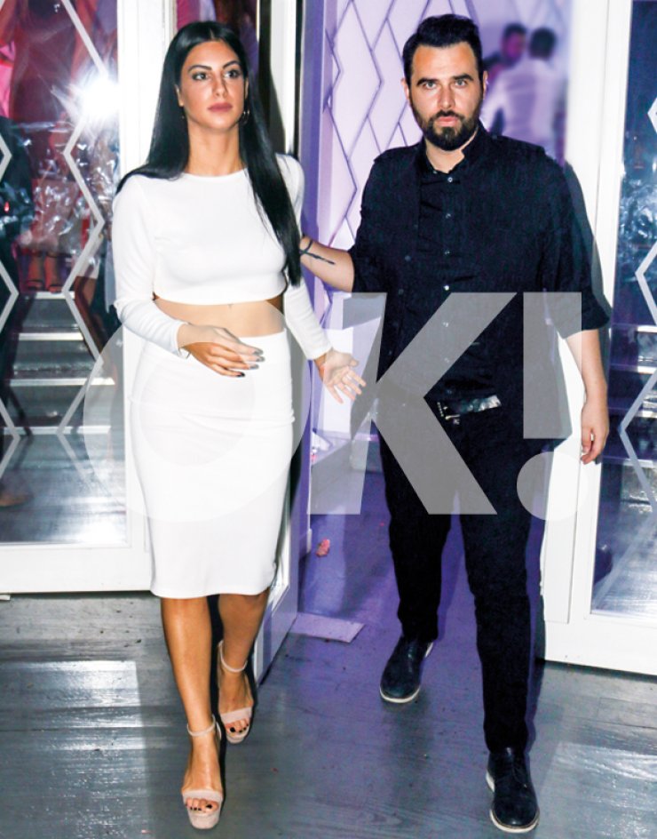 Τα παθιασμένα φιλιά του Γιώργου Παπαδόπουλου με τη σύντροφό του!