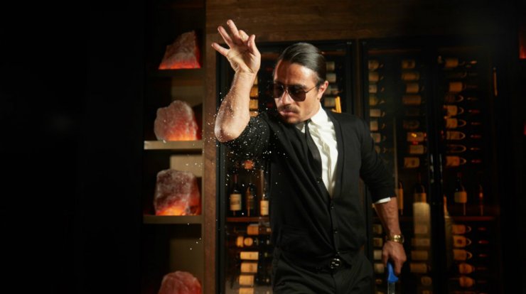 Ποια Κύπρια socialite γιόρτασε στο Dubai τα γενέθλιά της στο εστιατόριο του διάσημου Τούρκου chef Nusret 