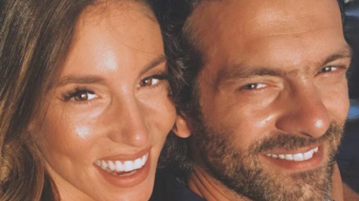 Αθηνά Οικονoμάκου - Φίλιππος Μιχόπουλος: Αποκαλύπτουν σε ποιον μοιάζει ο γιος τους, Μάξιμος και πότε θα γίνει η βάφτισή του