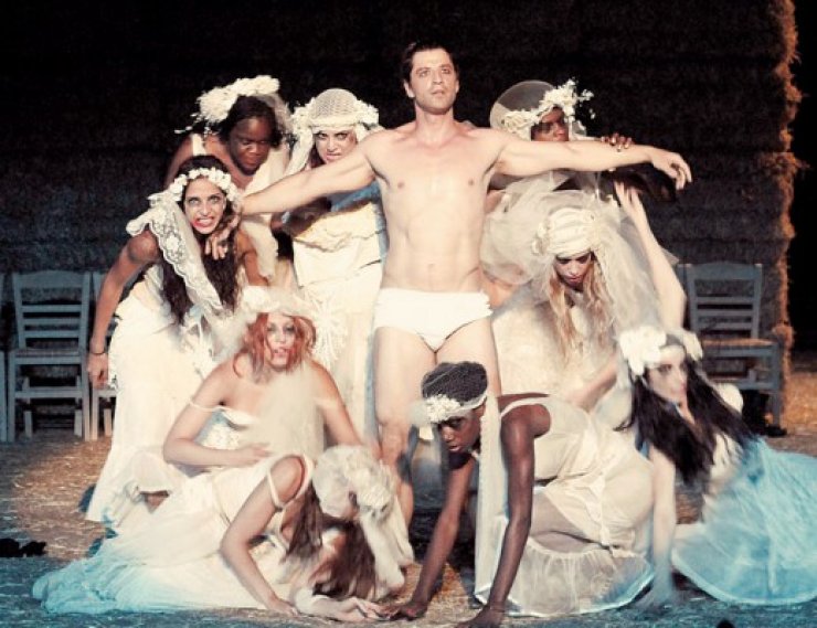 Ο Σάκης Ρουβάς θα πρωταγωνιστήσει σε ταινία;