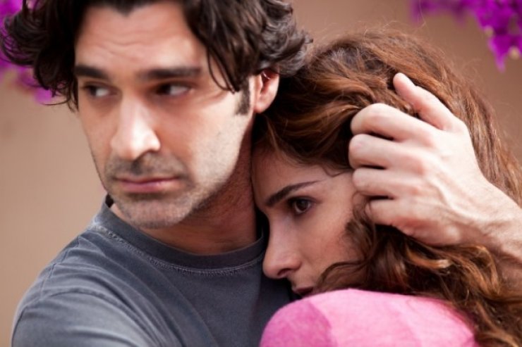 Τι θα δούμε στο Αν του Παπακαλιάτη;