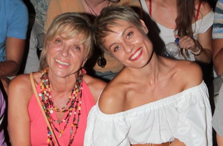 Ξέσπασμα της μητέρας της Ελεονώρας Μελέτη: "Παίξατε άτιμα κυρία Γκολεμά!"