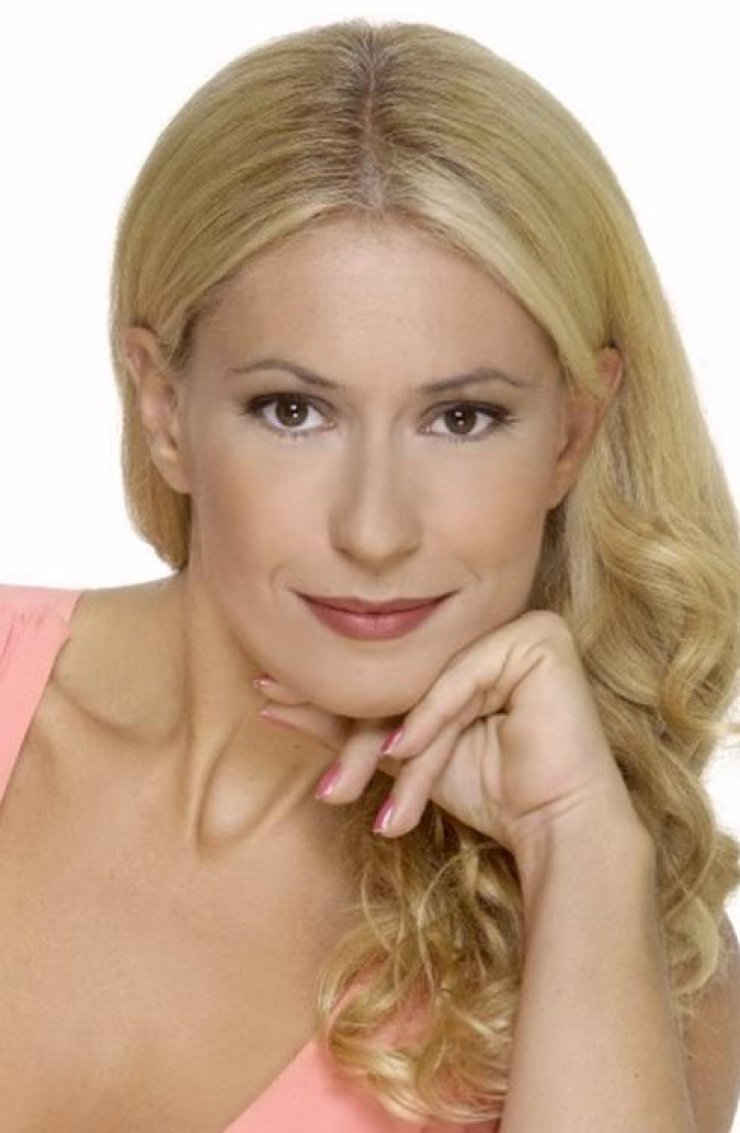 Designer η Μαρία Μπακοδήμου;