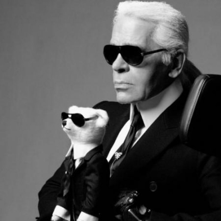 Ο  μετρ Karl Lagerfeld τώρα και σε videogame
