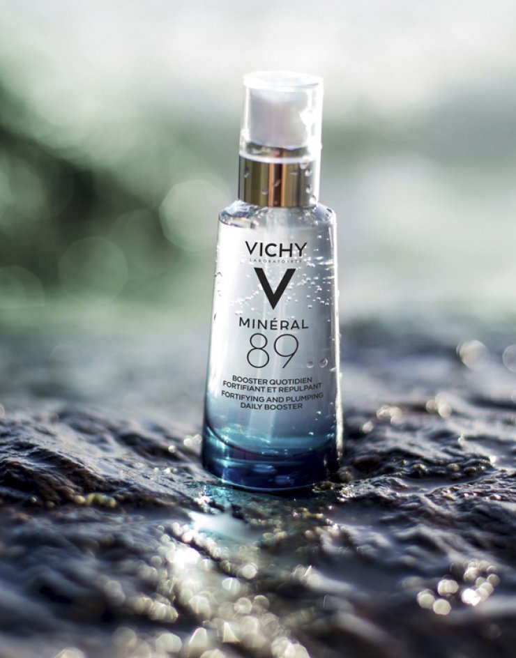 Η πρώτη καθημερινή τονωτική φροντίδα της επιδερμίδας έρχεται από την Vichy