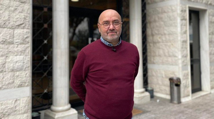 Ανδρέας Δημητρόπουλος: Η θερμή υποδοχή των συνεργατών του μετά την περιπέτειά του με τον κορωνοϊό! [εικόνες & βίντεο]