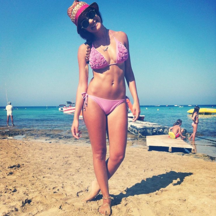 Αυτή είναι η αδερφή της Άντρης Καραντώνη