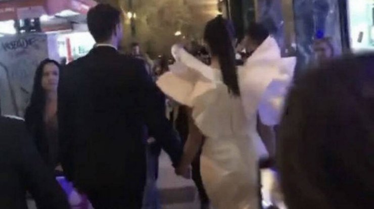 Ο γάμος υπερπαραγωγή στην κοσμική ζωή! [εικόνες & βίντεο]