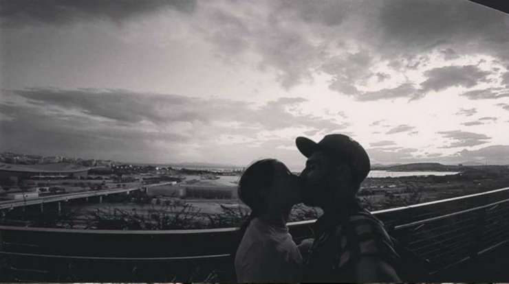 Αυτό είναι το νέο hot ζευγάρι στο νησί μας! [εικόνες]