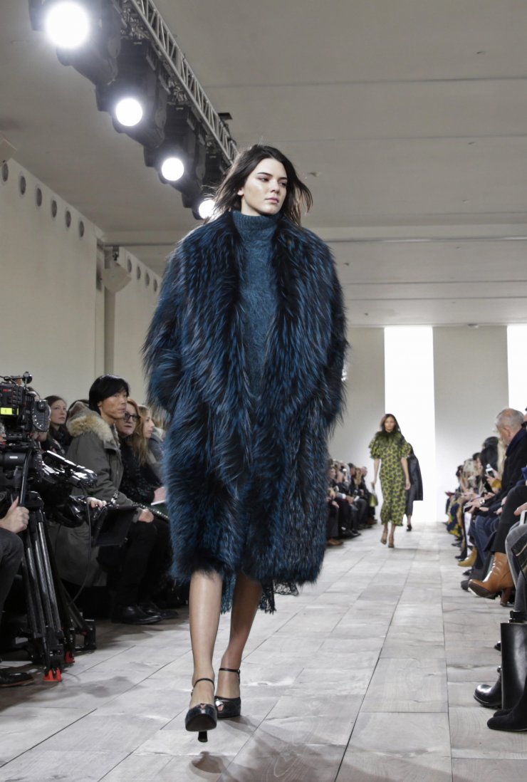 Michael Kors: Το εντυπωσιακό show στο NYFW και  το frond row [Εικόνες]