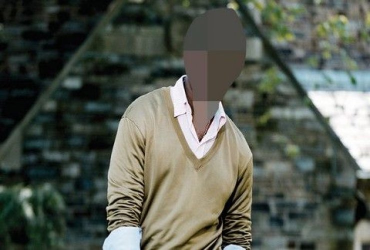 Εσπευσμένα στο νοσοκομείο πασίγνωστος τραγουδιστής! [εικόνες]