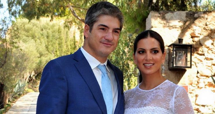 Σταματίνα Τσιμτσιλή - Θέμης Σοφός: Όσα έγιναν στη διπλή βάπτιση των παιδιών τους