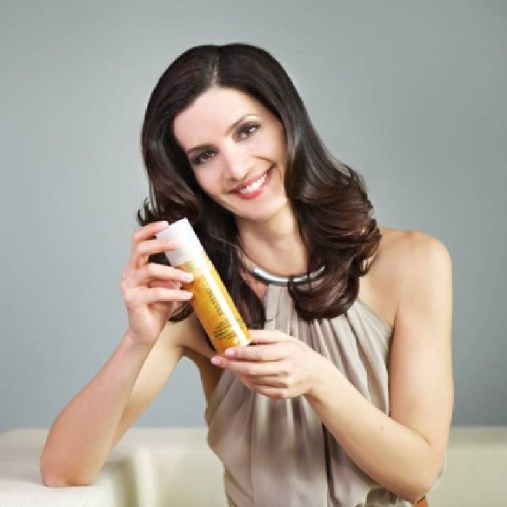 Η Κατερίνα Λέχου backstage