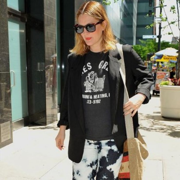 Drew Barrymore: Τι δηλώνει λίγο πριν γεννήσει;