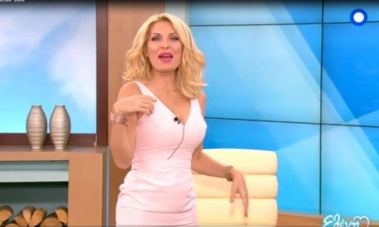 Η super sexy εμφάνιση της Ελένης και το λάθος της on air!