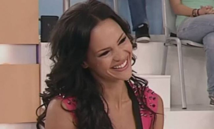 Δείτε την Νικολέττα Καρρά με νέο hairstyle