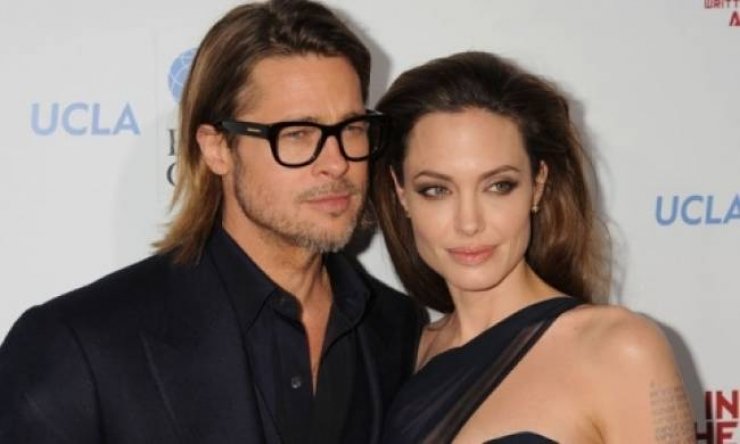 Tο σπίτι των «Μπραντζελίνα» στη Σαντορίνη