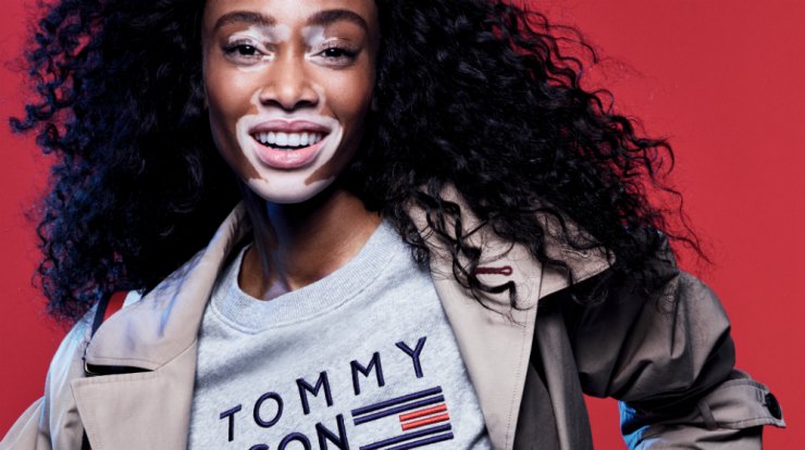 Είδαμε την capsule συλλογή της Tommy Hilfiger, “Tommy Icons” και απλά τη λατρέψαμε