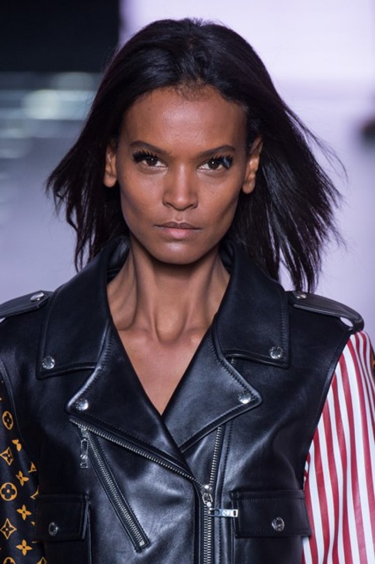 Υπάρχει ρατσισμός στις πασαρέλες; 