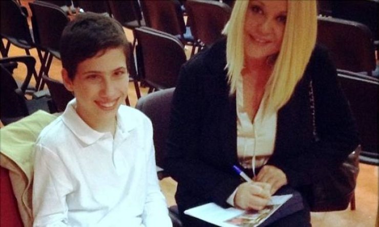 Ρούλα Κορομηλά: Η άγνωστη προσφορά της στην Εταιρία προστασίας σπαστικών παιδιών