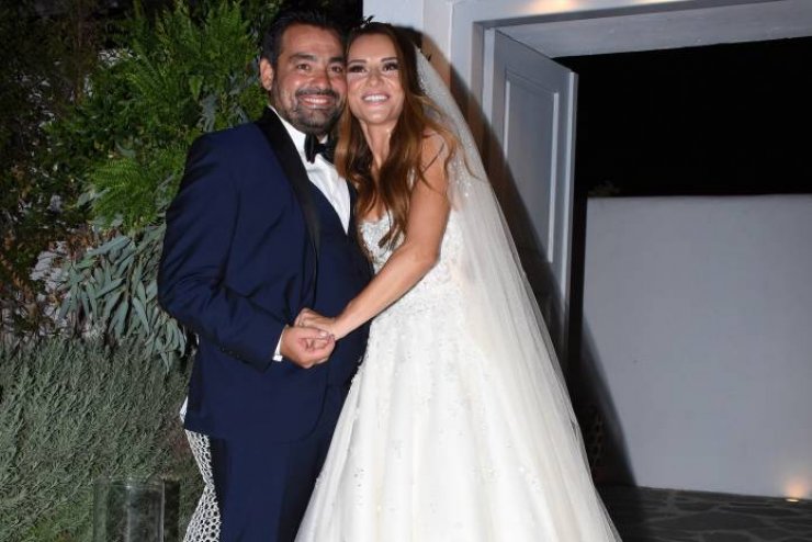 Ελένη Τσολάκη - Παύλος Πετρουλάκης: Οι πρώτες δηλώσεις τους ζευγαριού και γιατί δεν θα πάνε γαμήλιο ταξίδι