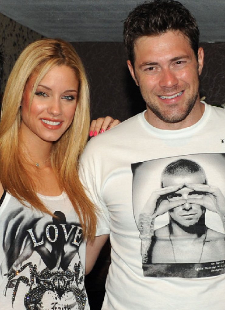 Προσπάθεια επανασύνδεσης Χολίδη - Νομικού μέσω… Μπεκατώρου