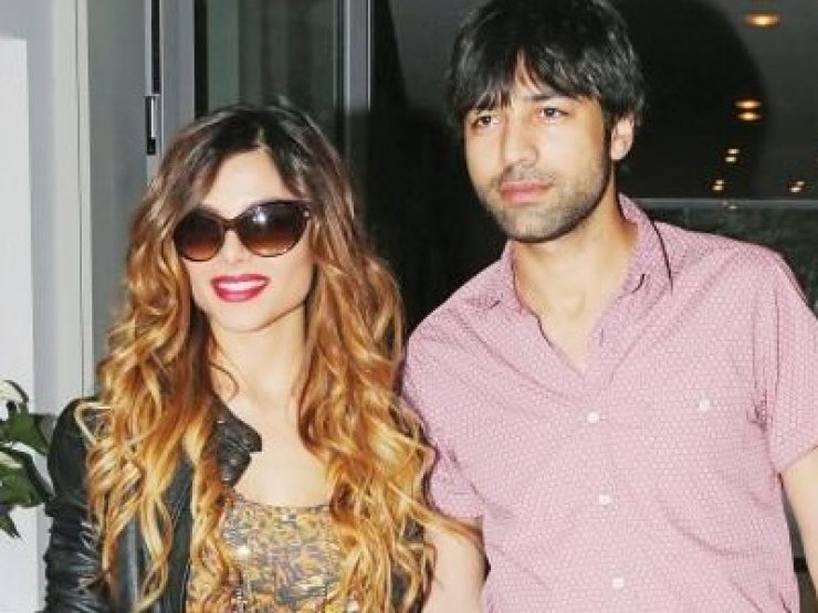 Ανδρέας Γεωργίου-Ελευθερία Ελευθερίου: Δεν απαντούν τα τηλέφωνα μετά την είδηση για το τρίτο πρόσωπο